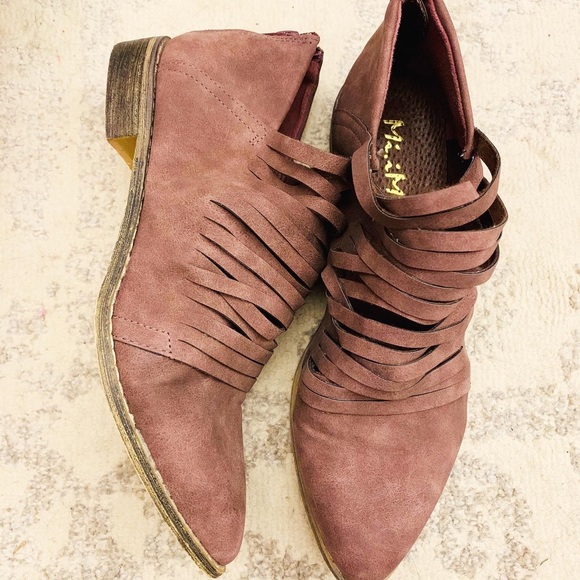 Mi.iM Shoes - Mi.im Free Soul Shredded Ankle Booties